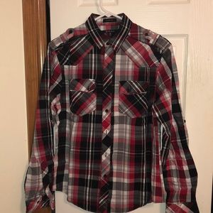 Men’s plaid print  button up shirt